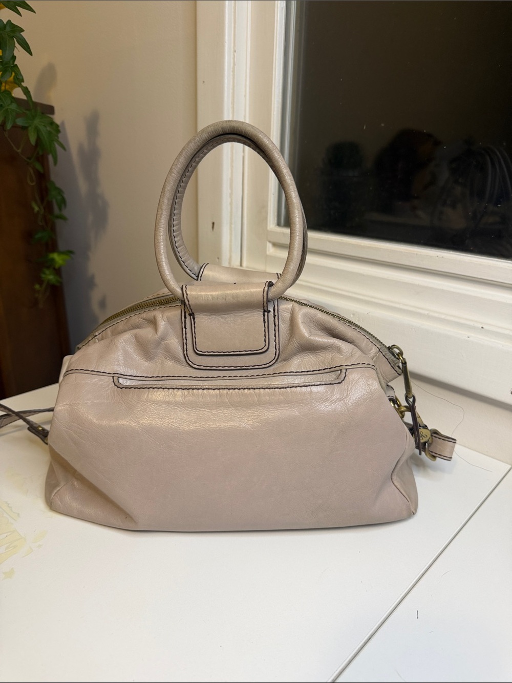 HOBO International Medium Sheila Leather Crossbody Satchel Bag Cream
